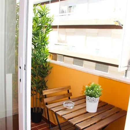 Sweet Apartment *